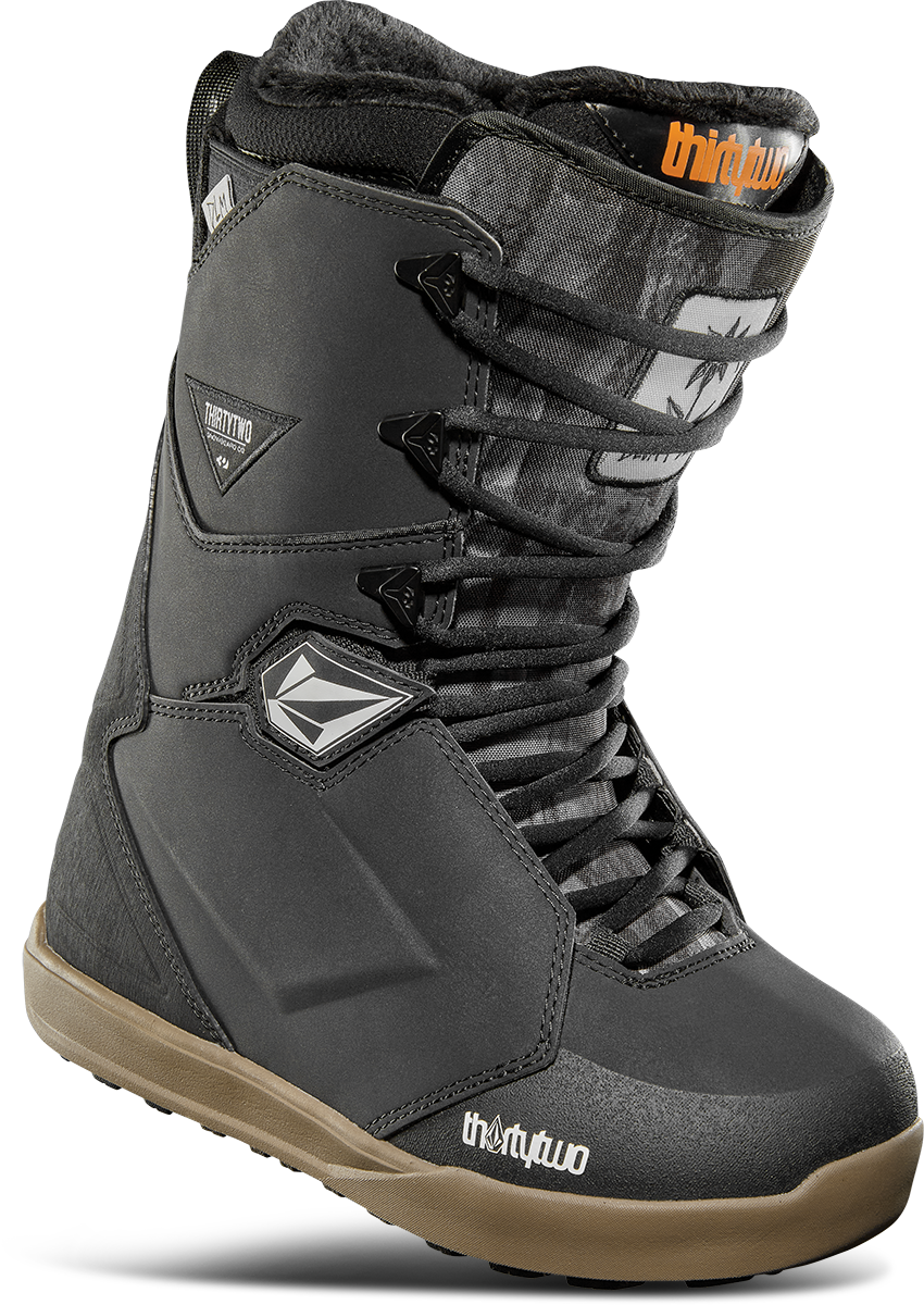 WOMEN'S LASHED X VOLCOM SNOWBOARD BOOTS